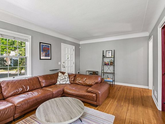 4th image of 4140 Zenith Ave N