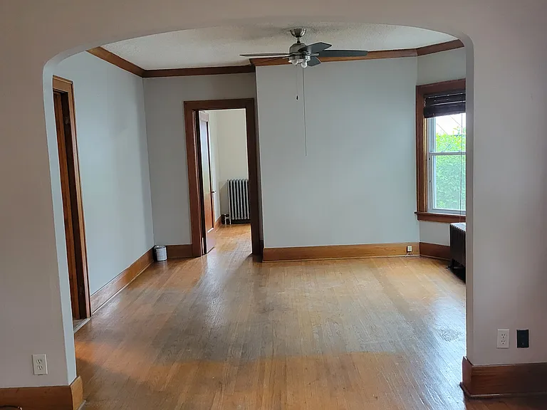 250 Robinson St #1 — Photo 14