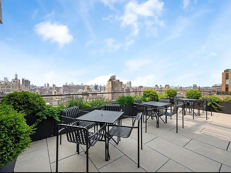225 W 28th St #9B — Photo 9