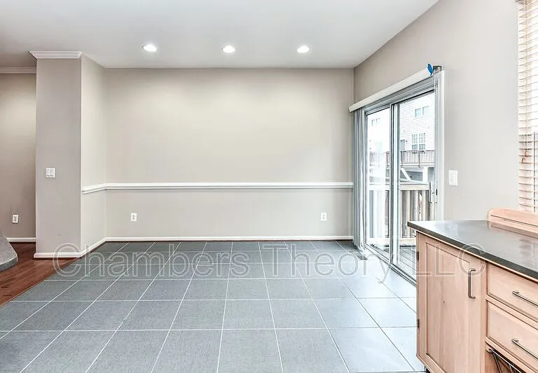 3845 Eisenhower Ave — Photo 8