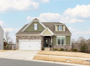 8828 Powder Works Dr, Huntersville, NC 28078