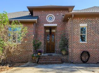 215 Kings Crest Ln, Pelham, AL 35124
