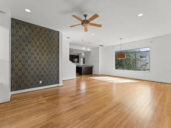 5010 Cornish St, Houston, TX 77007