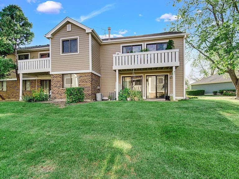 321 Maplewood Ct #B1 — Photo 19