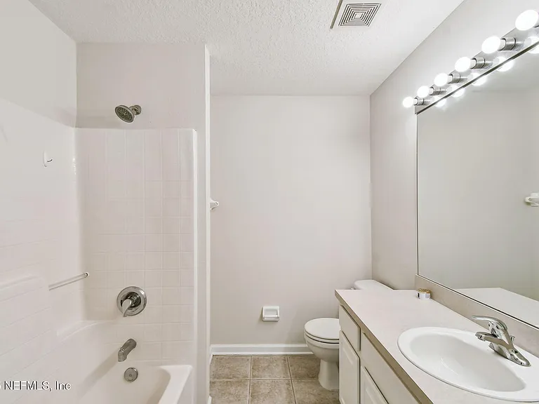 3542 Lone Tree Ln — Photo 19