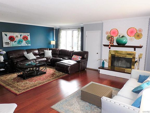 5th image of 56 Harrogate Sq Unit 56