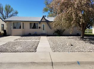 14 Taos Rd, Pueblo, CO 81001