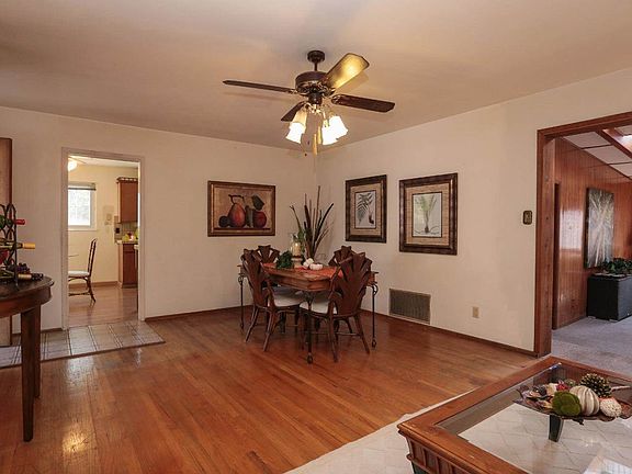 5th image of 4889 Kingbrook Dr