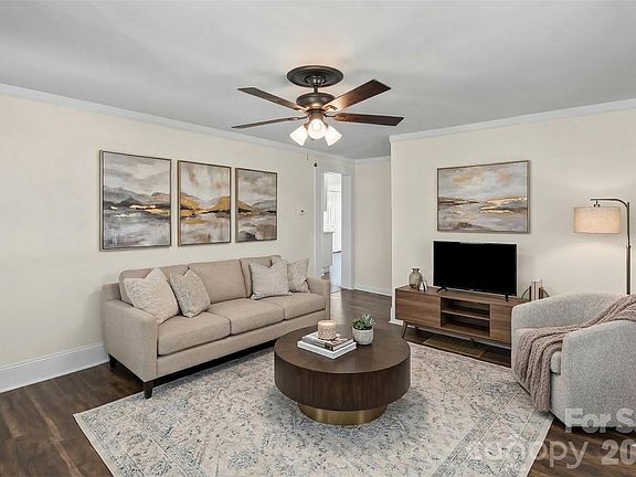2nd image of 305 Linestowe Dr