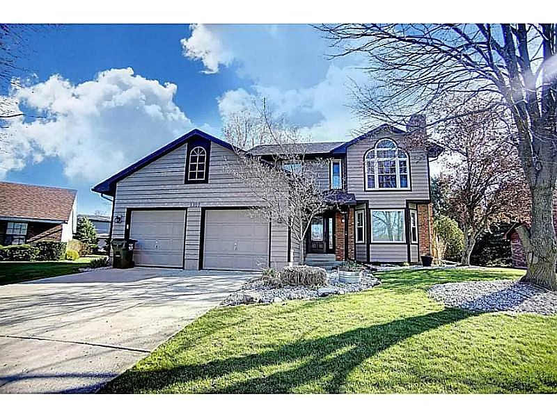 1207 Charleston Ct photo 1