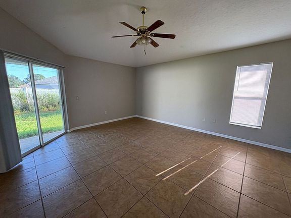 5th image of 517 Kingfisher Dr