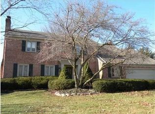 4683 Stonehaven Dr, Columbus, OH 43220