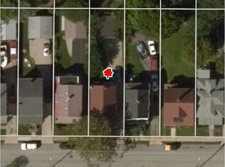 4302 Clybourne Ave, Cleveland, OH 44109