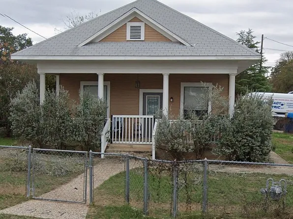 429 Meeker Rd, Kerrville, TX 78028