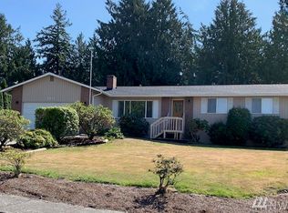 2810 Cherokee Ln, Mount Vernon, WA 98273