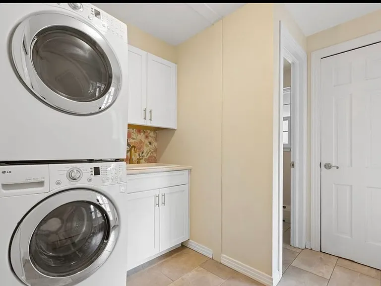 4301 S Alton Pl — Photo 8