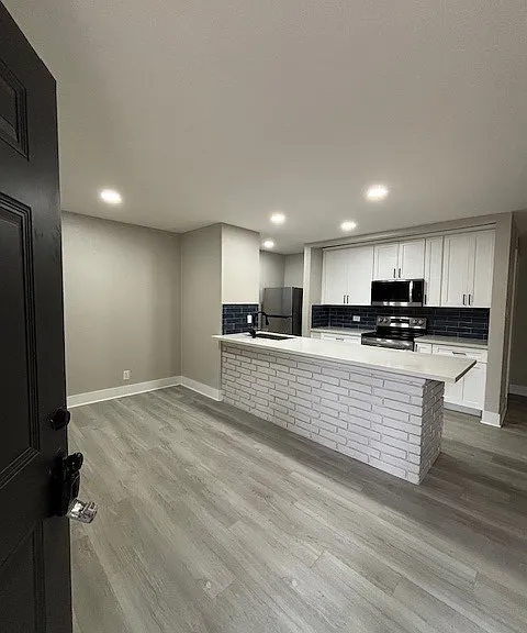 4309 Pease St — Photo 9