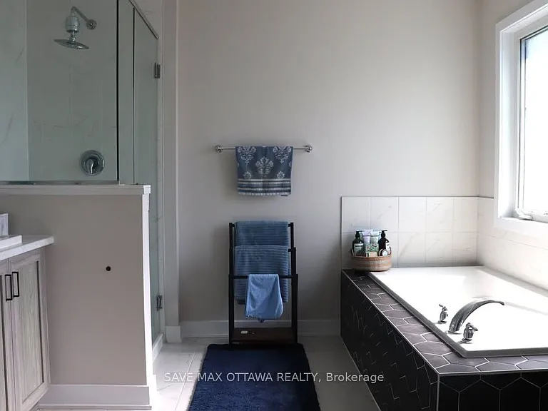 619 Terrier Cir — Photo 12