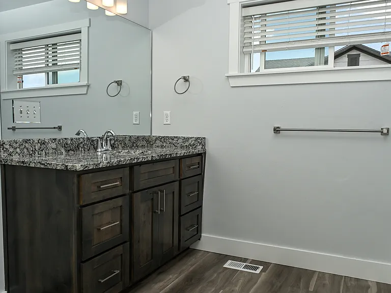 2041 N 380 E #1 — Photo 20