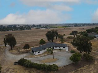 1667 Santa Ana Rd, Hollister, CA 95023