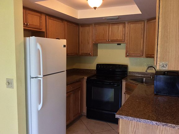 4th image of 211 Foxtail Dr APT I