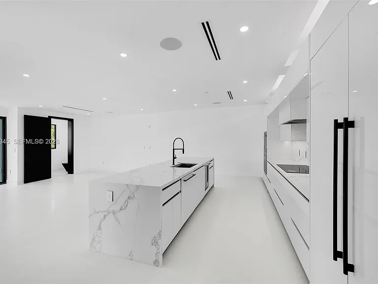 3222 NE 7th St #1 — Photo 19