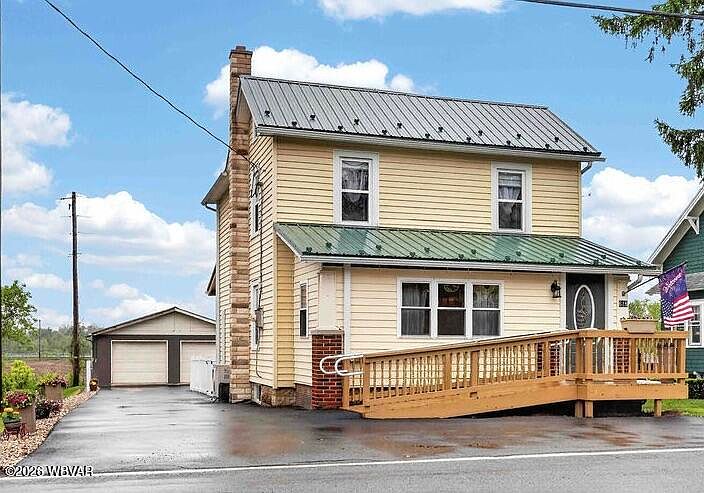 1st image of 618 Village Rd