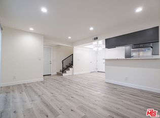 17200 Roscoe Blvd APT E, Northridge, CA 91325