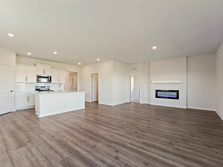 25236 W 177th Ter — Photo 5