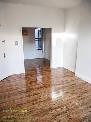 Rented by Bohemia Realty Group | media 13