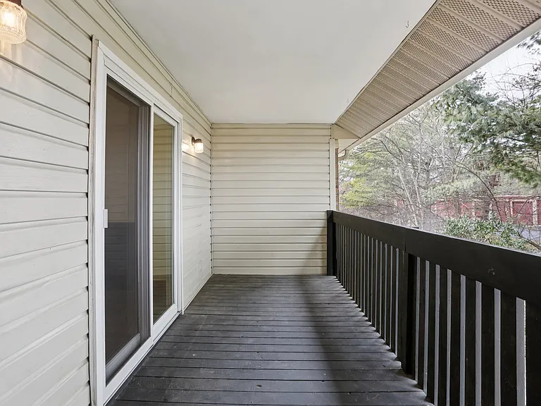 2429 Kennedy Ct — Photo 27