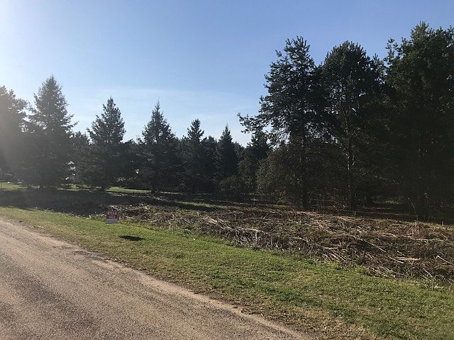 2nd image of Diana Circle Dr