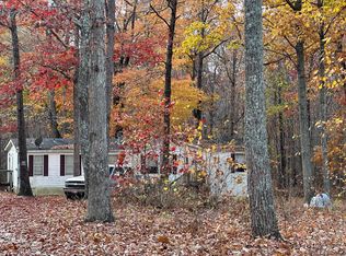 966 Cox Rd, Sequatchie, TN 37374