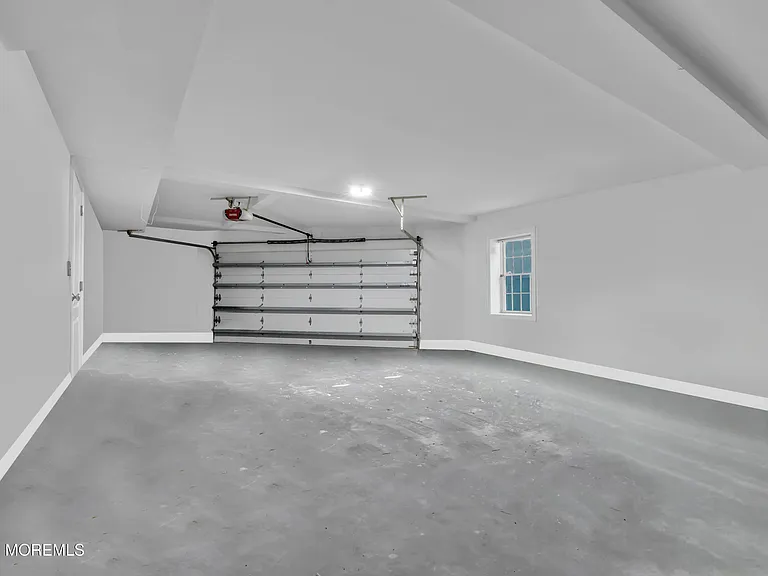 2 Tradewinds Ln — Photo 47