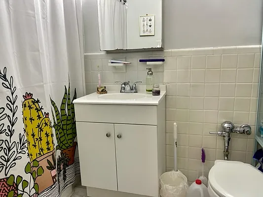 Rented by Oxford Property Group | media 9