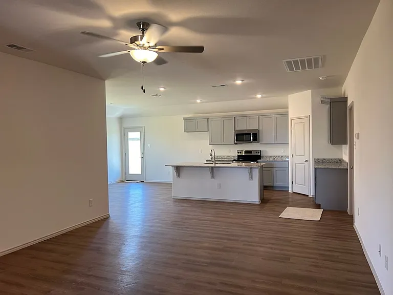 2613 S County Road 1104 — Photo 5