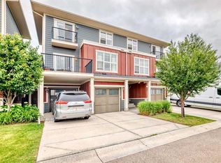 428 S Nolan Hill Dr NW #303, Calgary, AB T3R 0V4