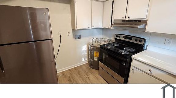 4th image of 1234 Peacock Ave APT 1