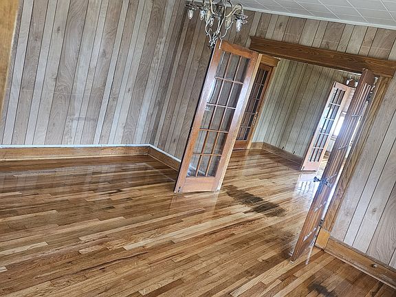4th image of 840 Highland Ave APT 2