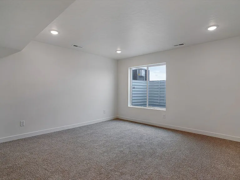 Ledger Cove Townhomes — Photo 9