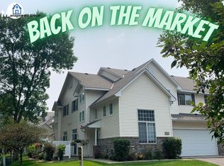14323 Raymond Ln, Eden Prairie, MN 55347