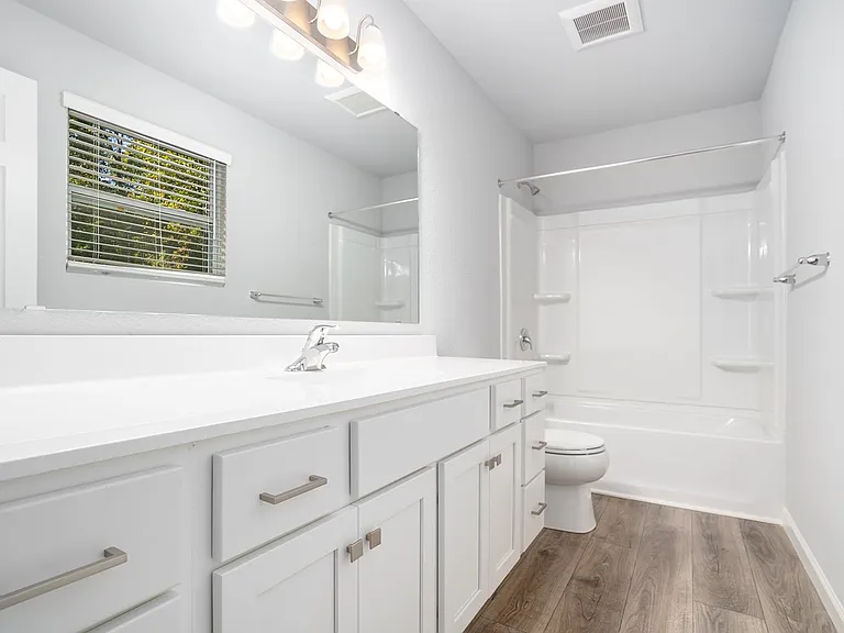 8191 Crestbrook Ct — Photo 10