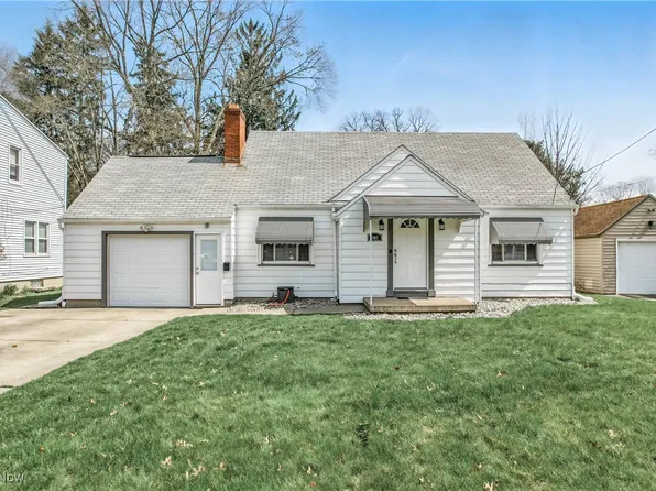 360 Belvedere Ave NE, Warren, OH 44483