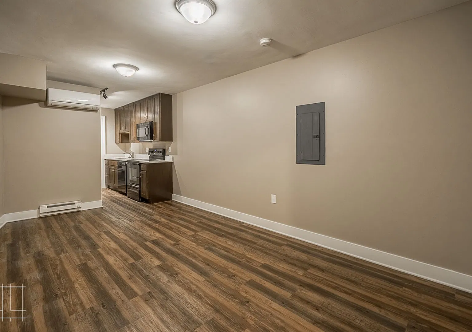 866 N. High St. — Photo 2