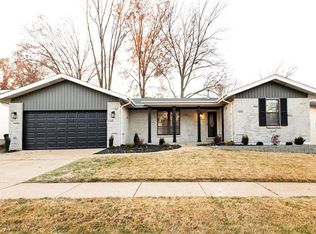 620 Cliff Cave Rd, Saint Louis, MO 63129