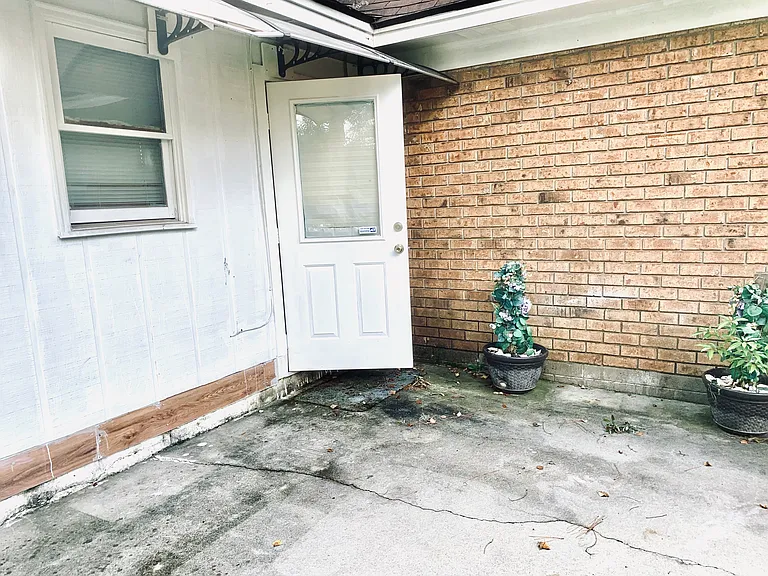 210 Wesley St #1 — Photo 14
