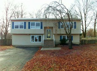 4 Bank St, Kenvil, NJ 07847