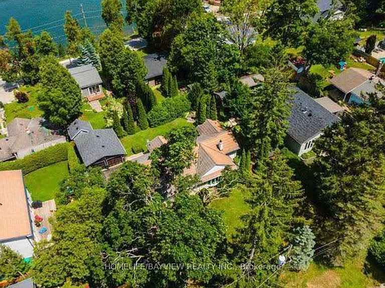 3 Stapleton Dr — Photo 2