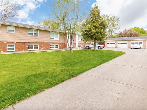 2119 8th Ave N APT 1
