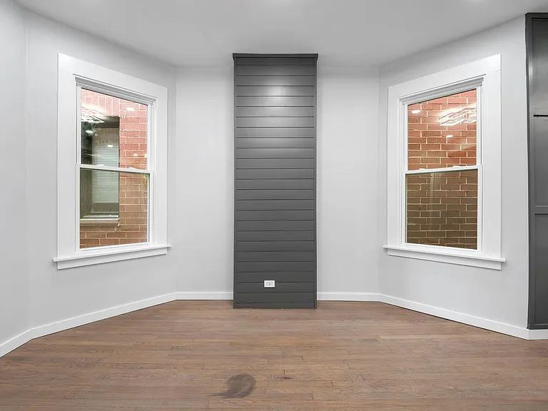 1518 W Melrose St #2 — Photo 6